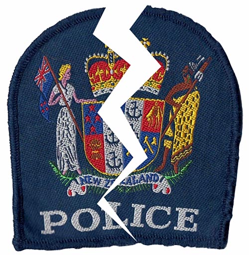 Image: Insignia of New Zealand Police